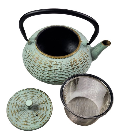 Arogya Japanese Tetsubin Cast Iron Teapot Mint Green with SS Strainer 27 oz. - Picture 3 of 5